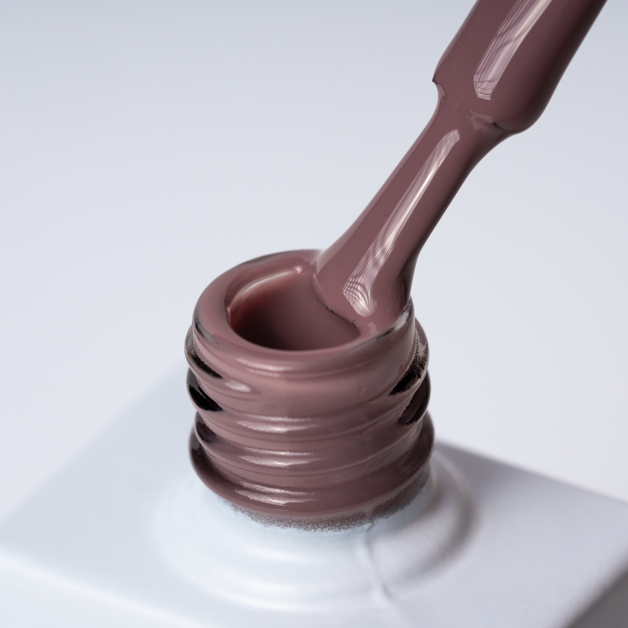 Inveray hybrid gél lakk hűvös barna No. 112 INVENTION - Image 2