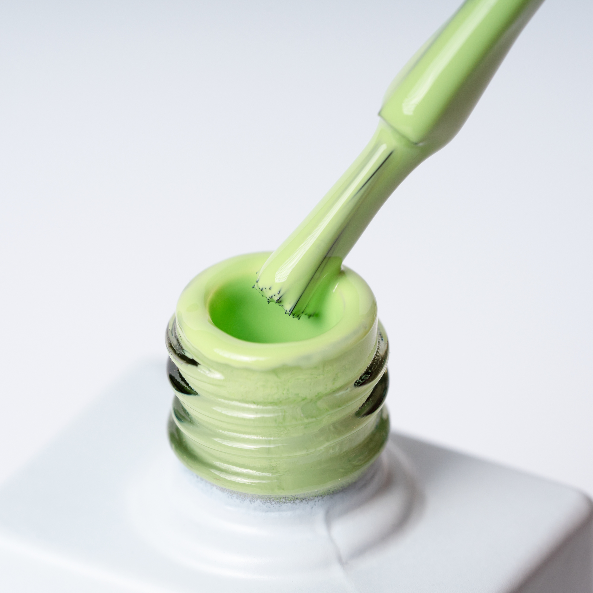 Inveray hybrid gél lakk lime zöld No.125 LIMELICIOUS - Image 2