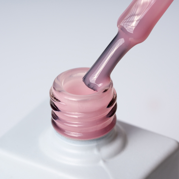 Inveray hybrid gél lakk világos rózsaszín No. 040 SUBTLE - Image 2