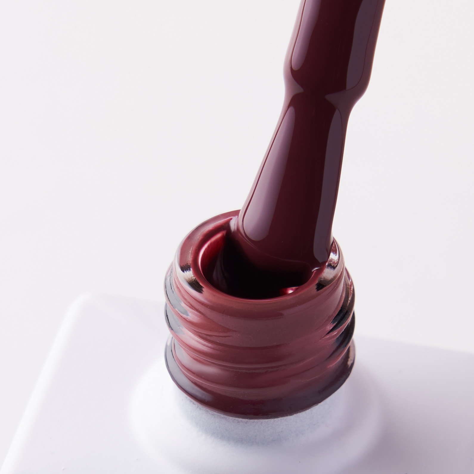 Inveray hybrid gél lakk gesztenye No.229 MIDNIGHT FROST - Image 2