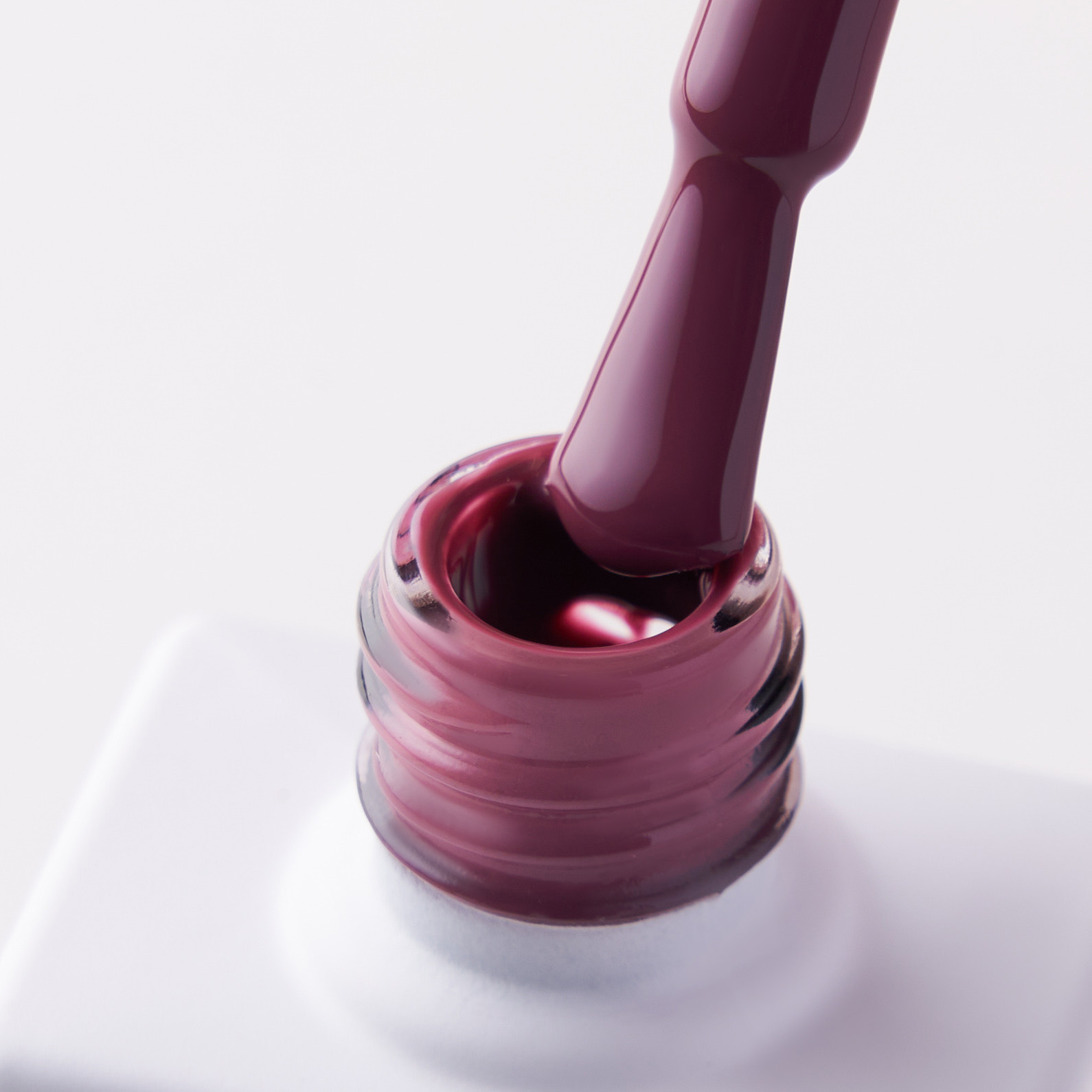 Inveray hybrid gél lakk padlizsán No.230 POLAR TWILIGHT - Image 2